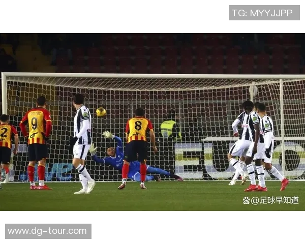 西甲激战曼联险胜莱比锡争议判罚引发全场热议