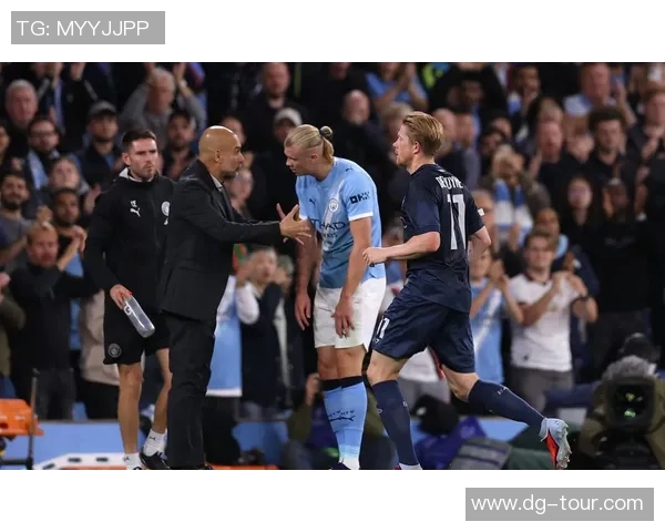 欧冠激战：拜仁与曼城战成平局乌龙球成比赛转折点分析