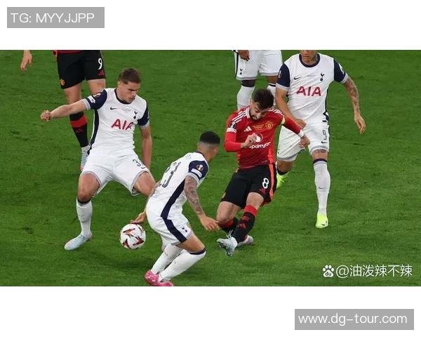 欧联杯精彩对决尤文图斯逆转热刺全场沸腾瞬间回顾