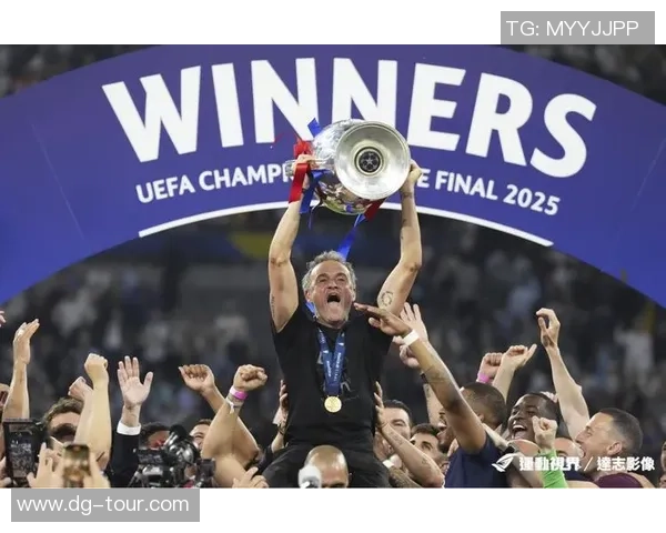 西甲惊天逆转巴黎圣日耳曼5-1战胜那不勒斯引发全场狂欢