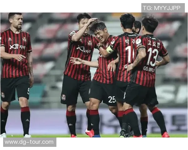 足总杯精彩对决波尔图狂胜里昂神扑瞬间成为全场焦点