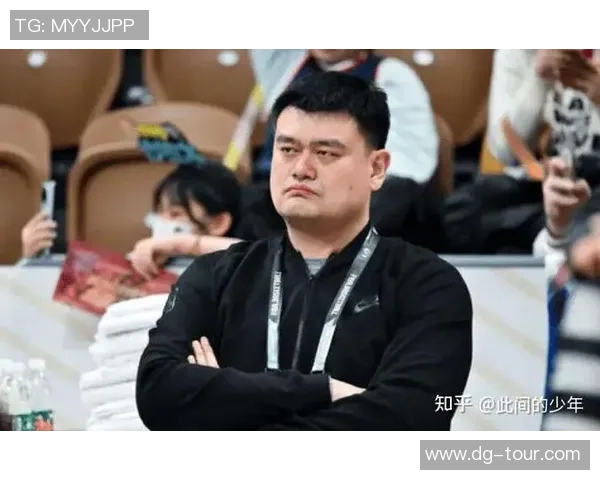 最初的姚明：从篮球少年到国际巨星的成长之路与奋斗故事