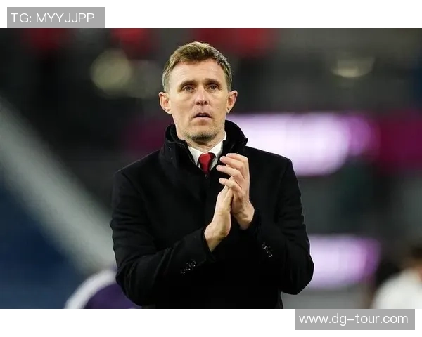 国米狂胜曼联五球横扫足总杯全场沸腾精彩集锦回顾