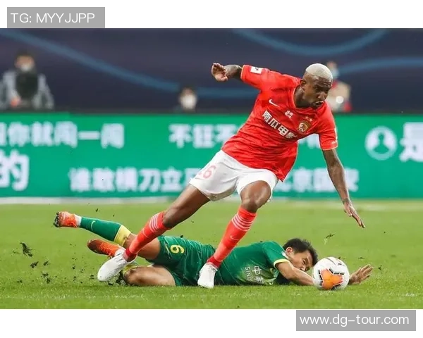 中超热刺逆转那不勒斯全场沸腾战术解析与精彩瞬间回顾