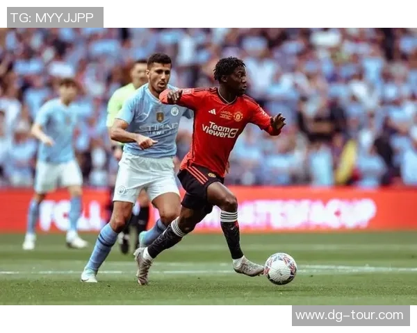 英超精彩对决曼城6比2大胜波尔图帽子戏法点燃全场激情