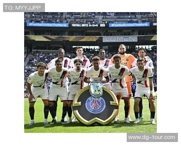 足总杯激战皇马凭补时绝杀巴黎圣日耳曼引发争议判罚全场沸腾 足总杯激战皇马凭补时绝杀巴黎圣日耳曼引发争议判罚全场沸腾