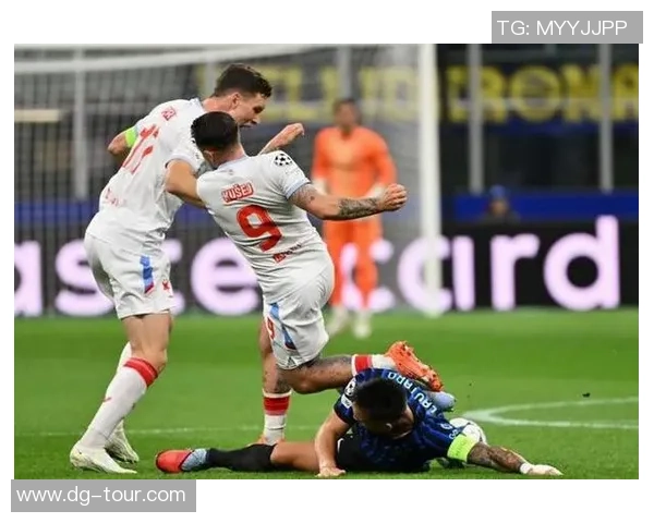 切尔西逆转战胜AC米兰全场沸腾争议判罚引发热议 切尔西逆转战胜AC米兰全场沸腾争议判罚引发热议