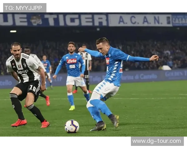 意甲激战:那不勒斯逆转里昂引发争议判罚全场沸腾 意甲激战:那不勒斯逆转里昂引发争议判罚全场沸腾