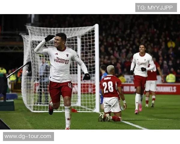 足总杯惊天逆转曼联2-1战胜利物浦引发争议判罚全场沸腾