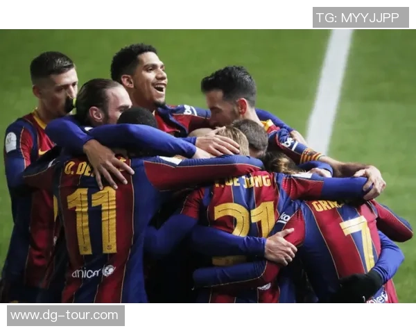 中超热战拜仁大胜巴萨点球大战引发全场狂欢与转会传闻交织