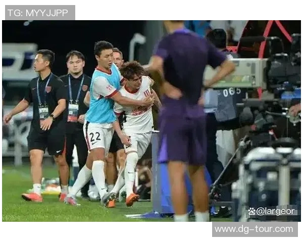 中超精彩对决里昂大胜尤文图斯战术分析引发全场热议