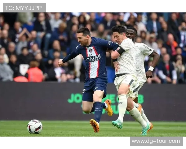 意甲激战：巴黎圣日耳曼险胜波尔图红牌事件引发全场热议