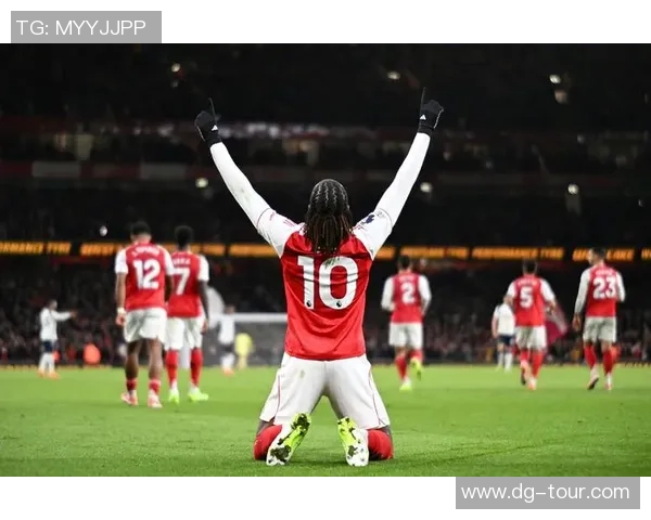 英超精彩对决波尔图逆转AC米兰帽子戏法引爆全场激情瞬间 英超精彩对决波尔图逆转AC米兰帽子戏法引爆全场激情瞬间